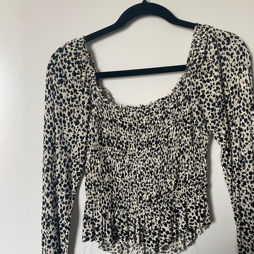 Urban Outfitters Top - Picture 2 of 3